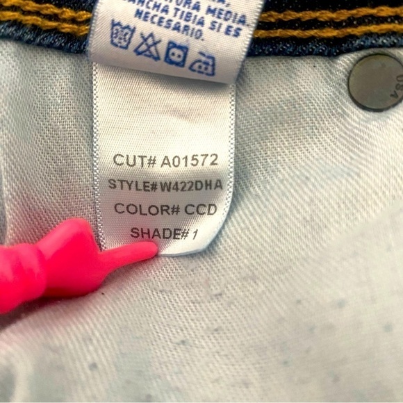 Hudson Women’s Jeans Made In The USA, size 29  (missing buttons on back pockets) - Picture 11 of 11